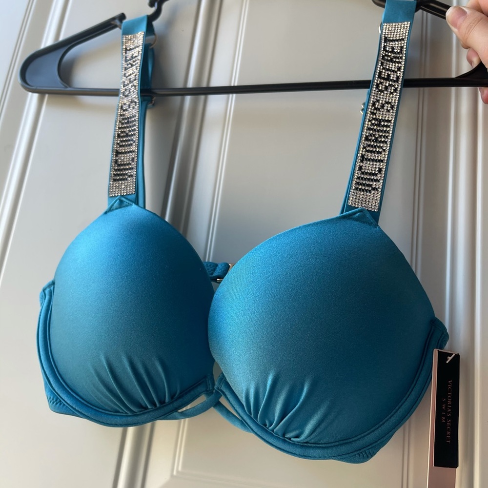 NWT Victoria’s Secret 32C Bali Bombshell Swim Top